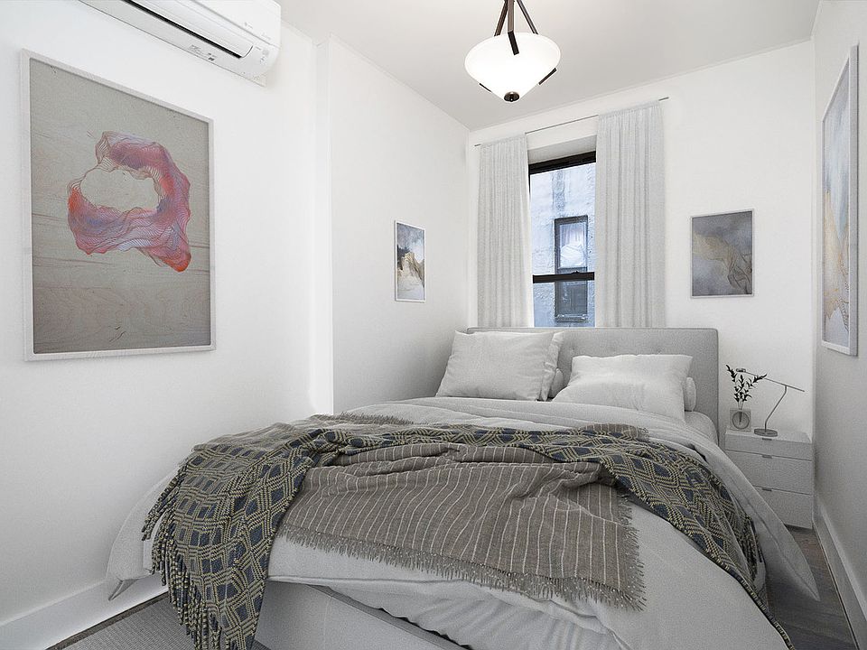 1st image of 2033 1st Ave #2E