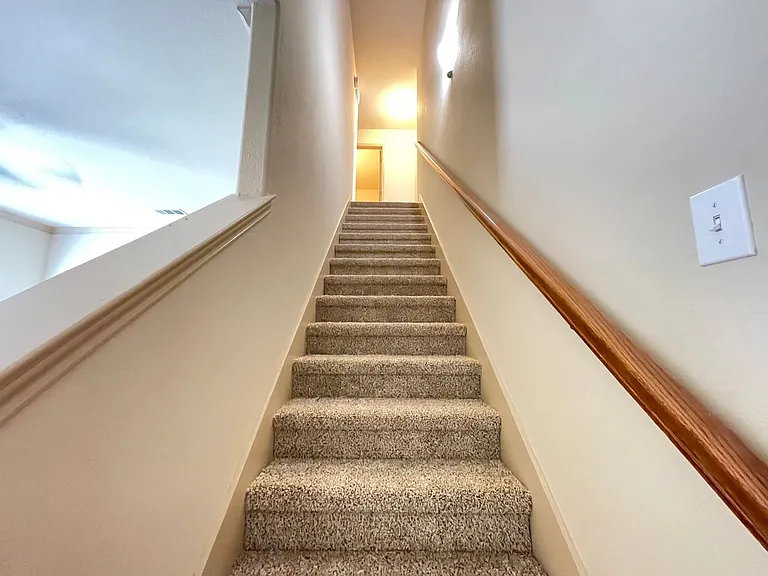 5913 Missy Ln — Photo 13