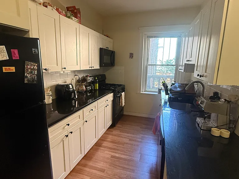12 Wendell St #10 — Photo 10