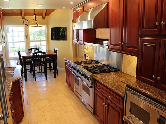 Kitchen with Dining Nook