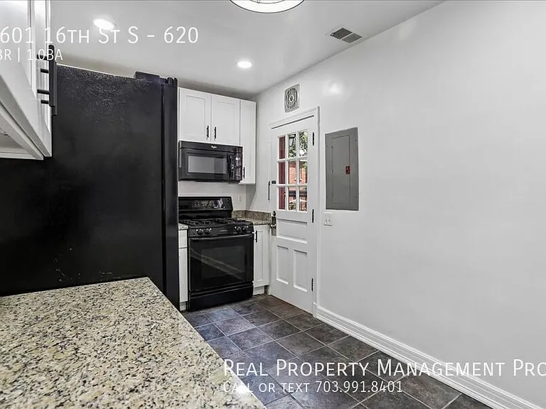 2601 16th St S #620 — Photo 8