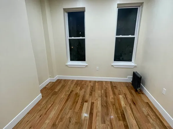 32-14 30th Street image 5 of 7