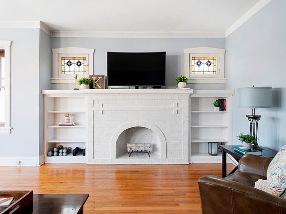 5th image of 433 S Kenilworth Ave #2