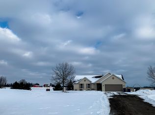 5222 Maple Rd, West Bend, WI 53095