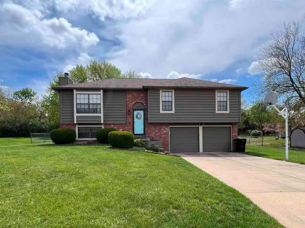2415 SE 33rd Ter, Topeka, KS 66605