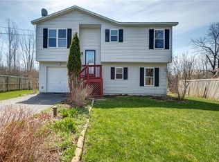 221 Dutton Ave, Nedrow, NY 13120