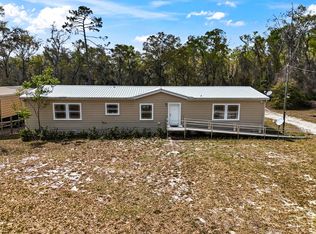 565 NE 565th St, Old Town, FL 32680