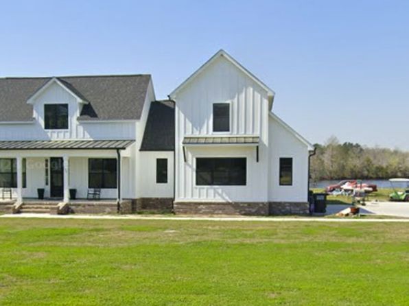 190 Waccamaw Ln