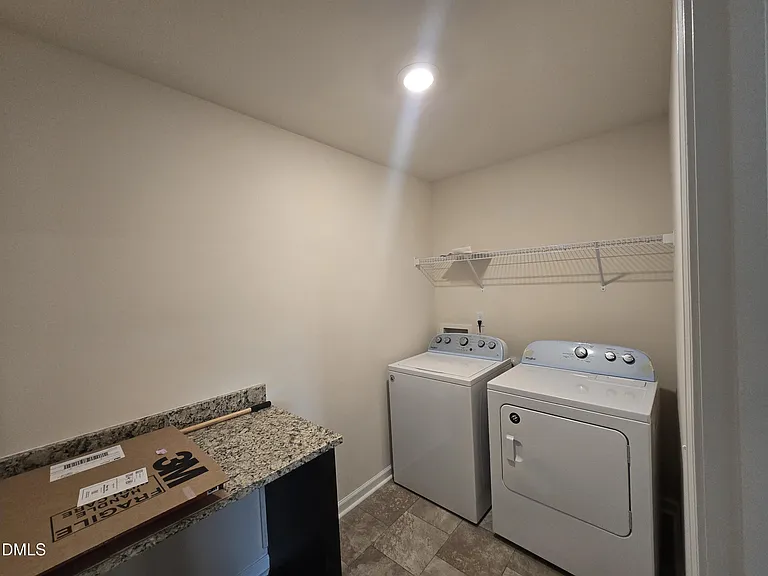 76 Saddle Oaks Ln — Photo 25