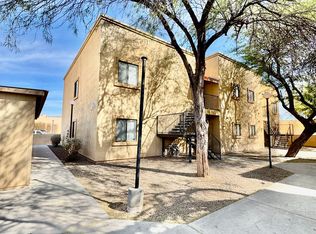 1205 E Greenlee Rd, Tucson, AZ 85719