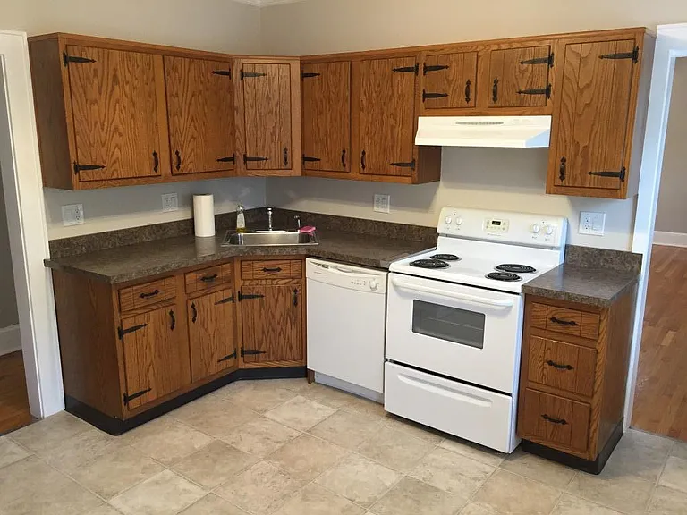 Kitchen (1)