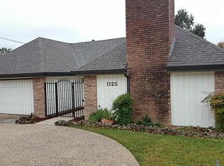 1125 Jackson Rd, Kerrville, TX 78028