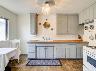 1257 1st St, Hermosa Beach, CA 90254
