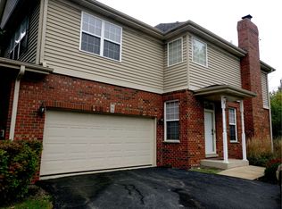 432 N River Rd, Naperville, IL 60540