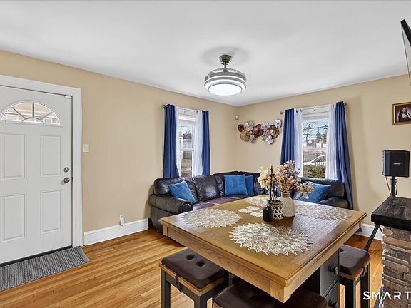 4th image of 35 Marcel Street