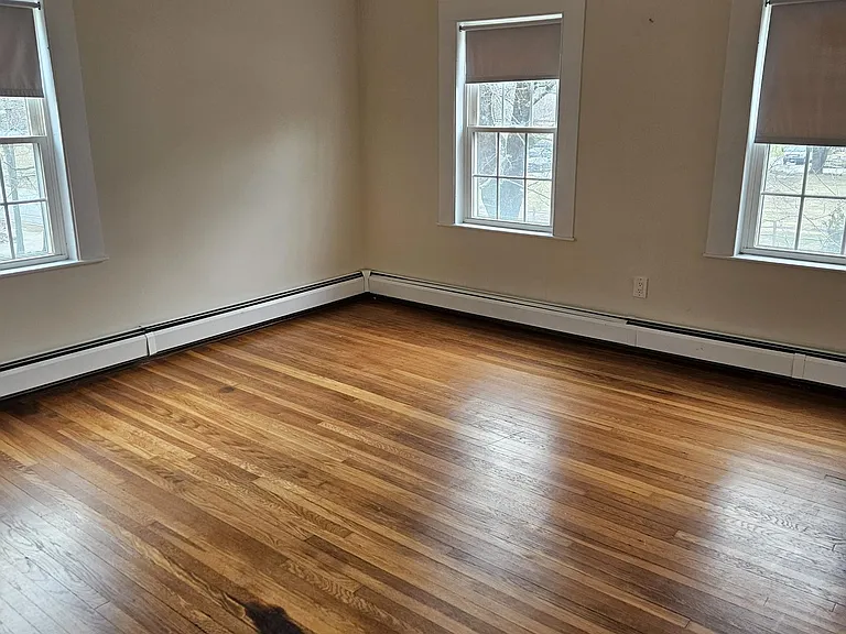 98 Main St #1 — Photo 7