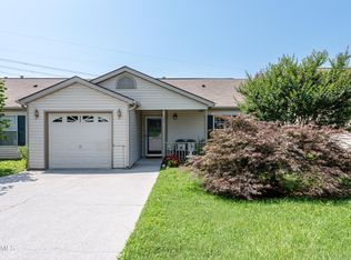 557 Ravenwood Dr, Maryville, TN 37801