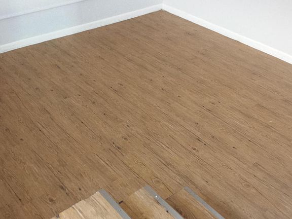 2nd image of 219 N H St APT 3