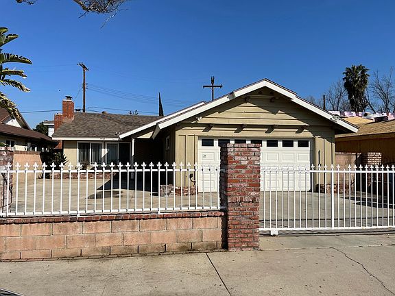 2nd image of 7910 Oakdale Ave