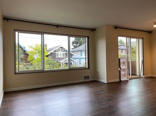 4220 Phinney Ave N #203, Seattle, WA 98103