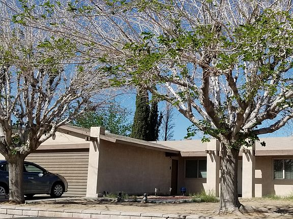 3rd image of 870 Cholla Dr