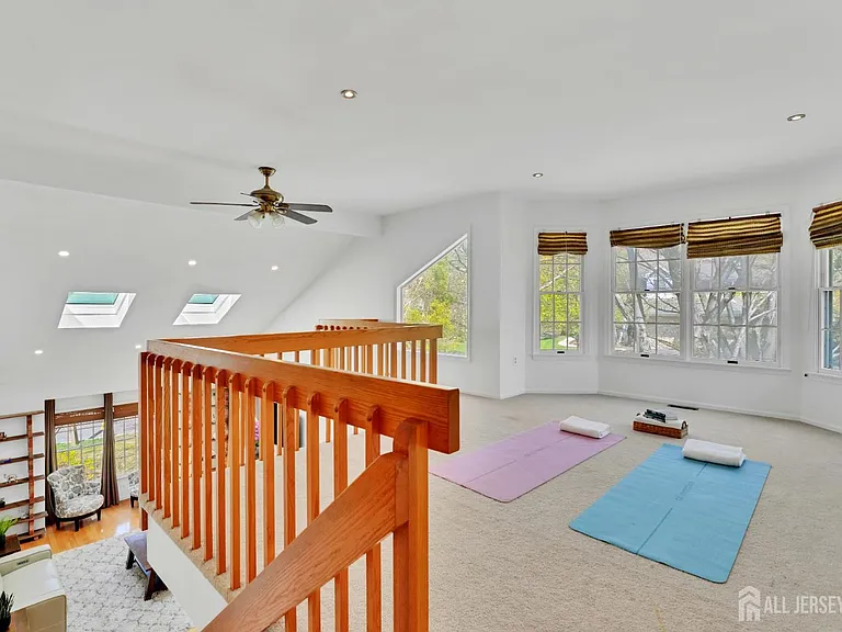 88 W Countryside Dr — Photo 13