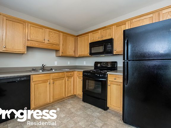 4th image of 4589 Knights Bridge Ct
