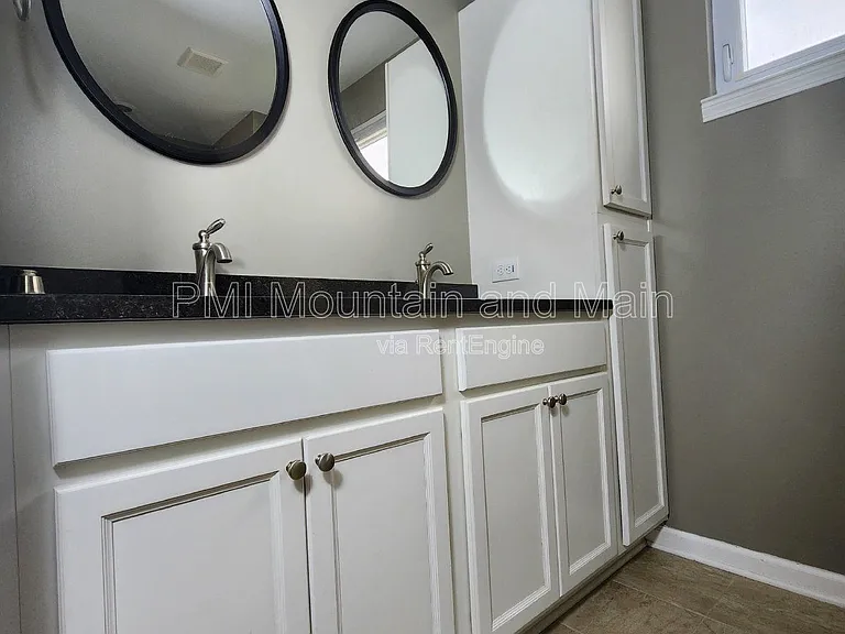 19 Barnett Shoals Dr — Photo 22