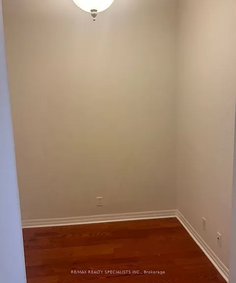 220 Burnhamthorpe Rd W #3301 — Photo 8