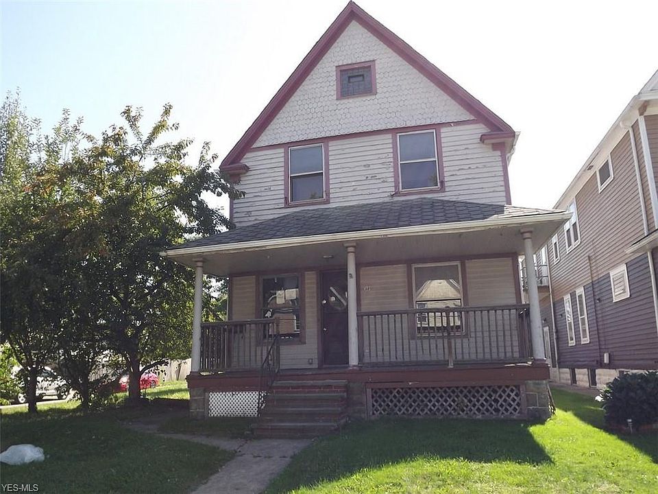 1st image of 3831 Robert Ave
