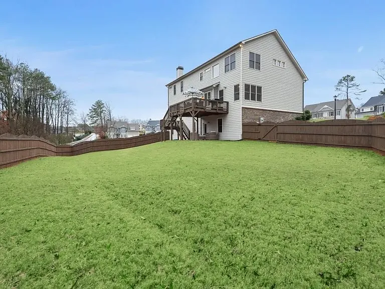 421 Downfield Way — Photo 15