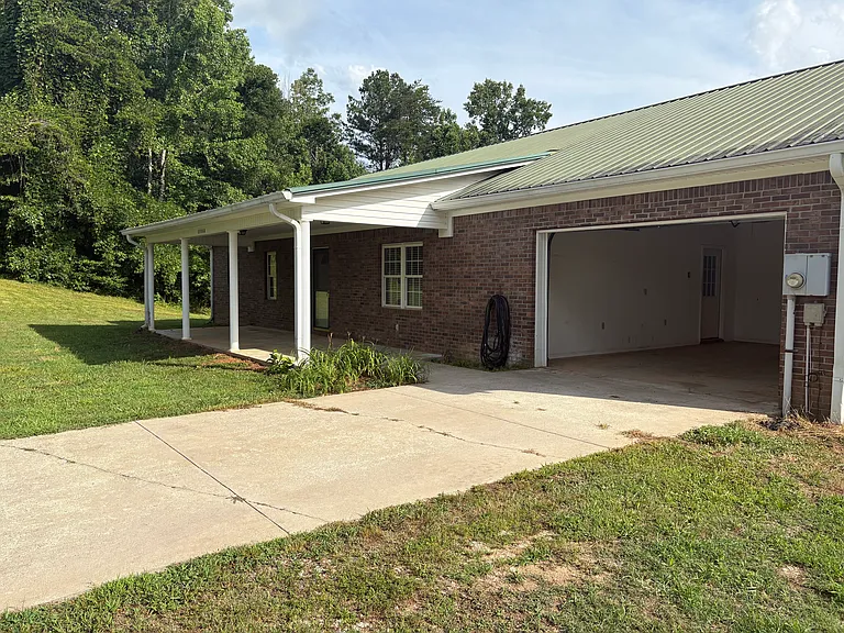 5786 Kanaday Rd — Photo 21
