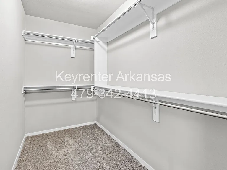 1035 Jennifer Ann Ln — Photo 19
