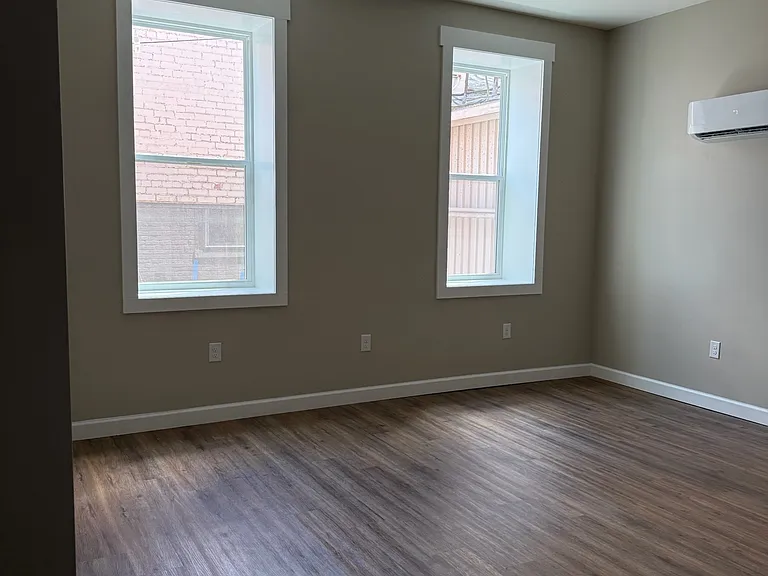 150 N Broad St #200 — Photo 6