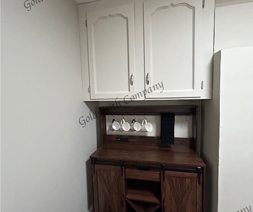 1st image of 3 Crescent Ridge Dr #0