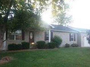 80 Raes Creek Dr, Granite City, IL