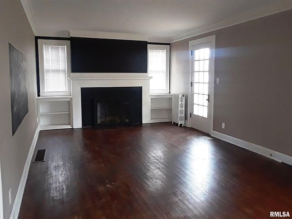 4th image of 504 E First North St