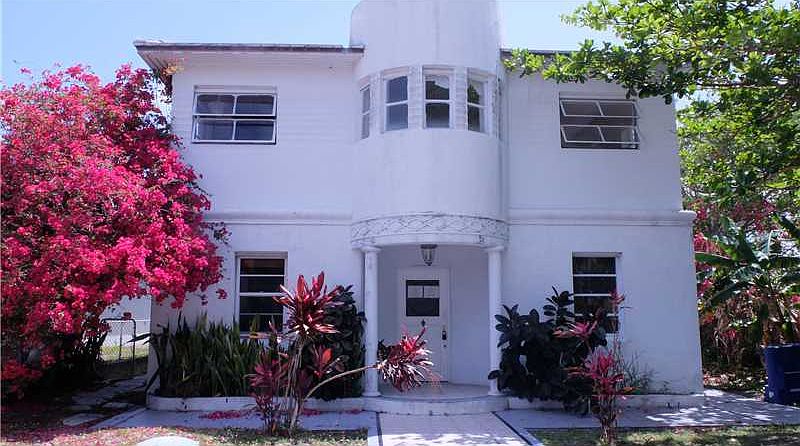 2nd image of 10835 N Bayshore Dr