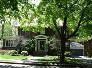 192 Nehoiden Rd, Newton, MA 02468
