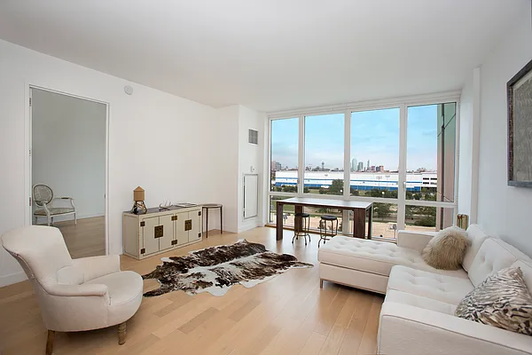 Sold by Compass | media 14