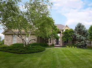 15400 Aberdeen St, Leawood, KS 66224