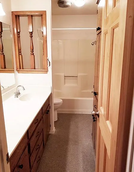2040 Lisa Cir — Photo 14