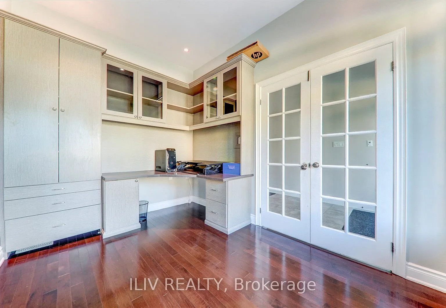 4 bed, $3,750 — Photo 4