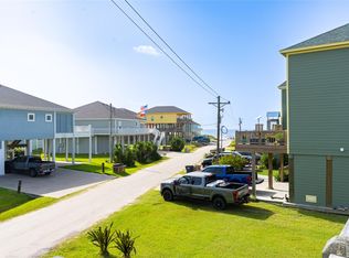 975 S Redfish, Crystal Beach, TX 77650