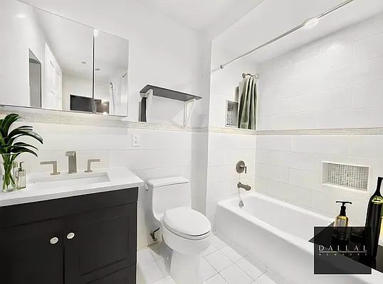 Rented by DALLAL | media 5