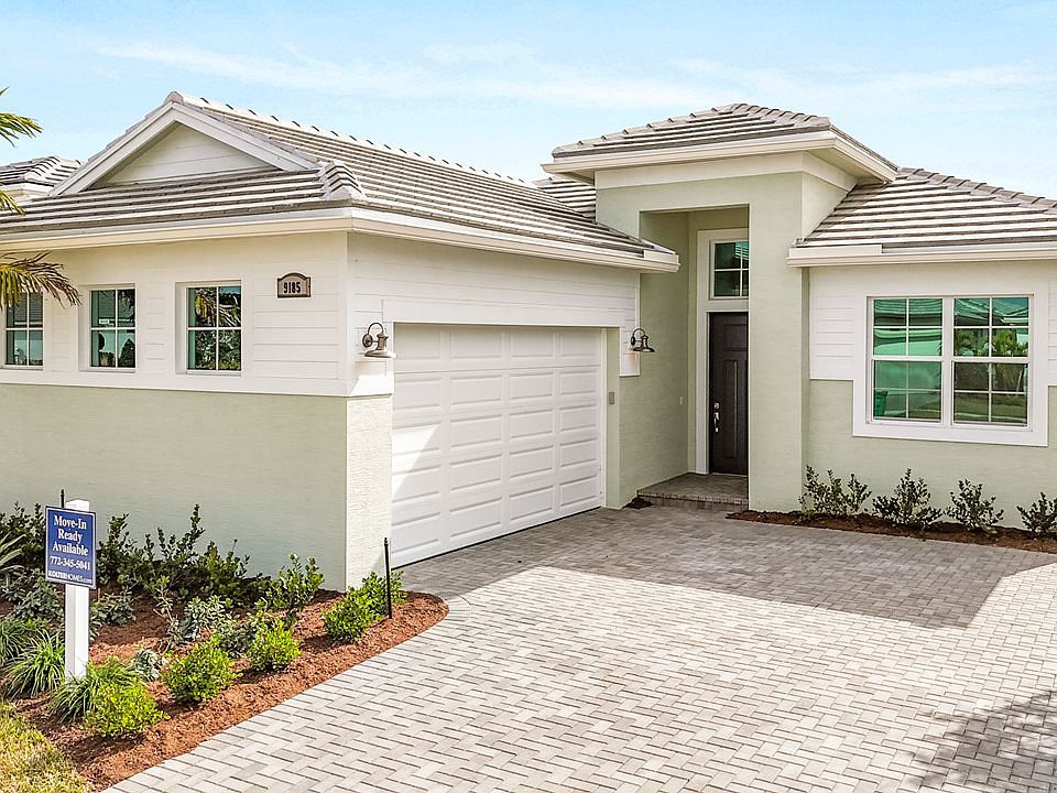 Lila Model Front Exterior