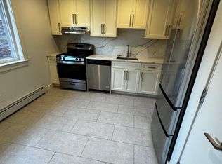 53 Dunes Ln #53, Pt Washington, NY 11050
