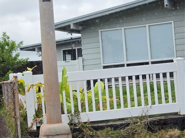 2345 Ahaiki Pl, Pearl City, HI 96782