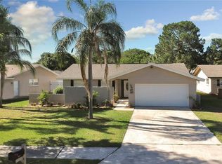 1656 Brook Dr, Dunedin, FL 34698