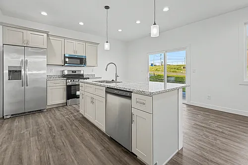 53 West Photo 1